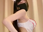Máscaras magras asiáticas Menina sexy uniforme de enfermeira
